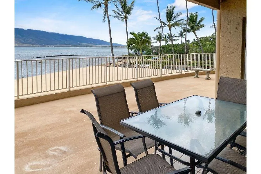 Menehune Shores, #210 Condo Kīhei Apartment