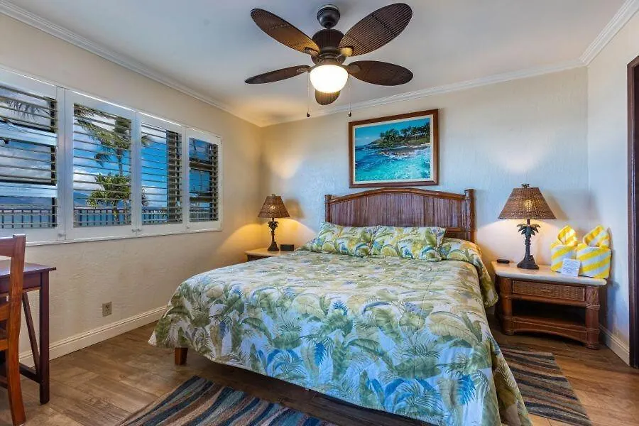 Menehune Shores, #210 Condo Kīhei
