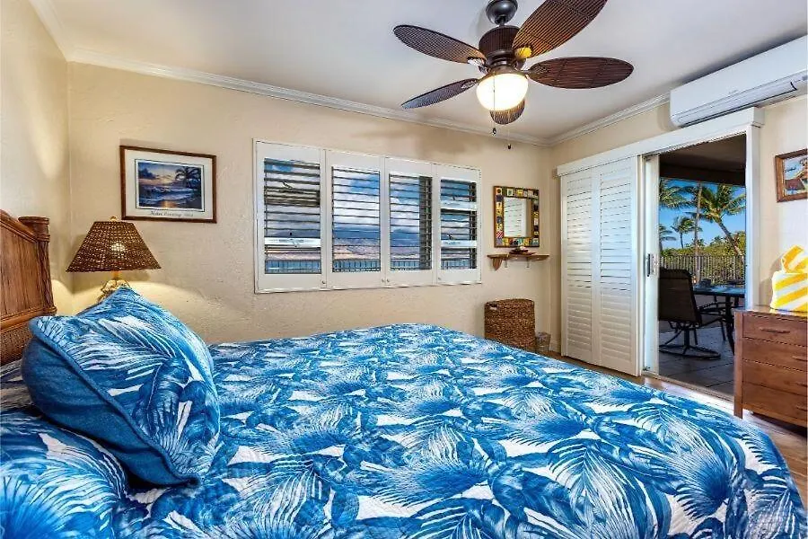Apartment Menehune Shores, #210 Condo Kīhei
