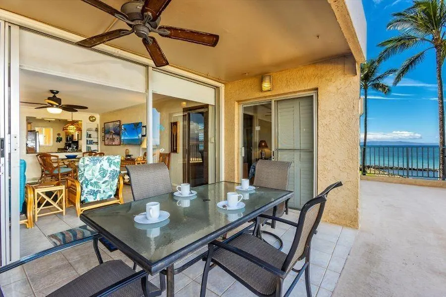 Apartment Menehune Shores, #210 Condo Kīhei